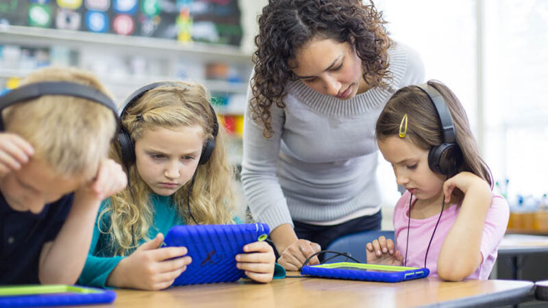 Headphones Are A Great Option For Students In Classrooms