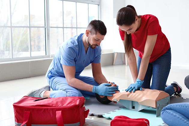 Reasons To Enroll In A CPR And First-Aid Class Today
