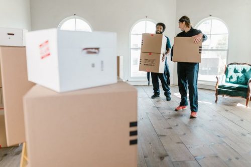 Five Advantages Of Hiring Professional Removalists You Should Be Aware Of